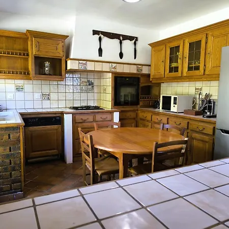 Cocon Familial Verdoyant - Famille Only - Fete Interdite *